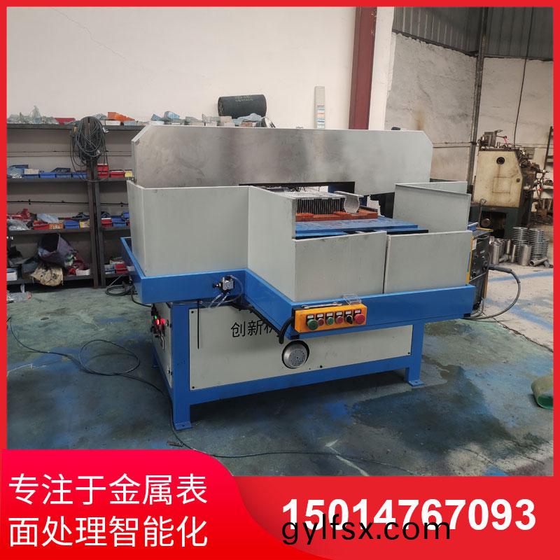 鋁材(cai)直(zhi)紋拉絲(si)機(ji)